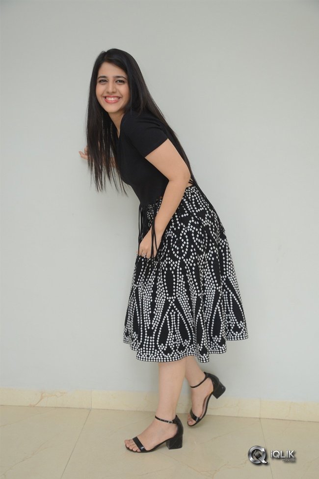 Simran-Pareenja-New-Photos